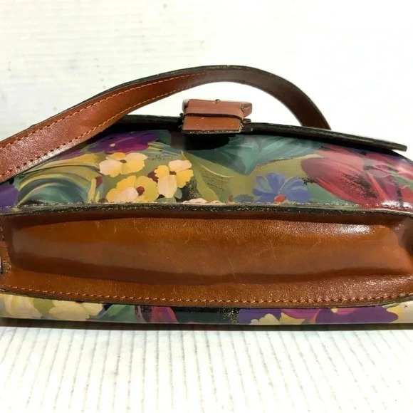 Patricia Nash  multicolor print leather crossbody bag - Picture 8 of 11